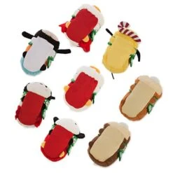 Disney Ornament Set - Tsum Tsum Holiday Series -Disney 42426 4